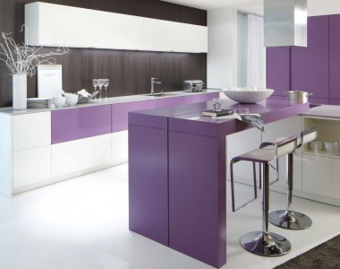 Кухонный гарнитур BEECK Küchen Colorline weiss/violett