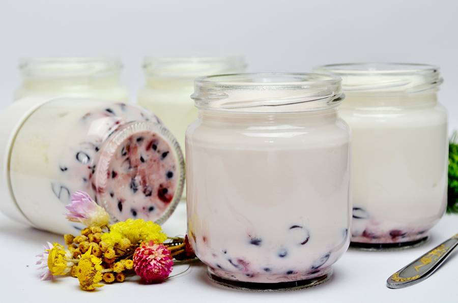 Мастер-класс как приготовить йогурт в домашних условиях – Йогурт с ягодами в банках