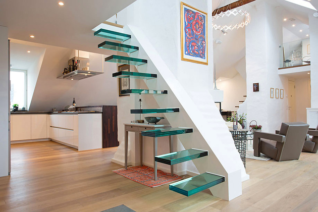 unusual-unique-staircase-modern-home-green-glass.jpg