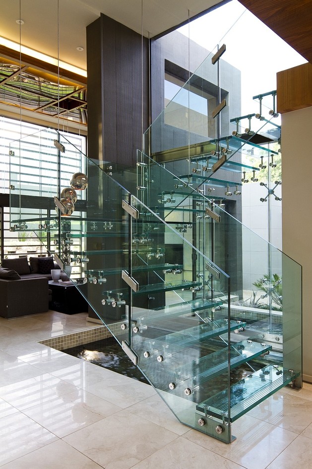 unusual-unique-staircase-modern-home-water-garden.jpg