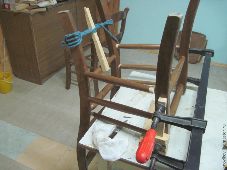 Ремонт стула с круглыми проножками с усилением. Часть 1: подготовительные работы и первое склеивание, фото № 31