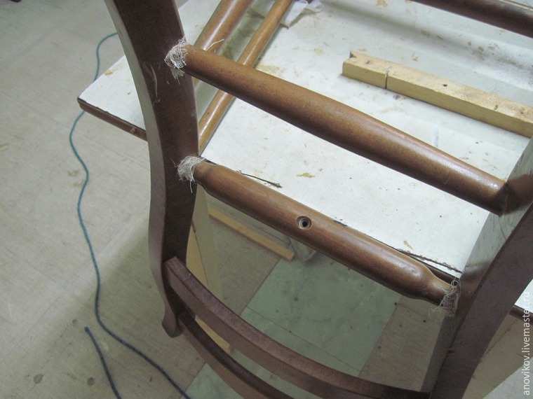 Ремонт стула с круглыми проножками с усилением. Часть 1: подготовительные работы и первое склеивание, фото № 28
