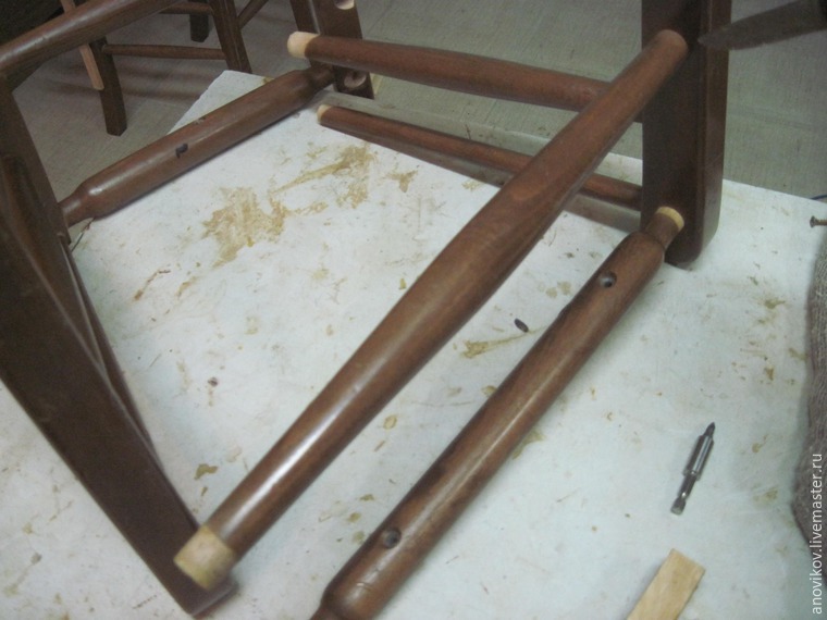 Ремонт стула с круглыми проножками с усилением. Часть 1: подготовительные работы и первое склеивание, фото № 14