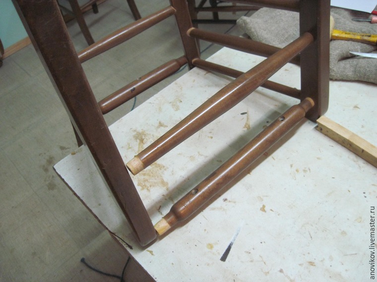 Ремонт стула с круглыми проножками с усилением. Часть 1: подготовительные работы и первое склеивание, фото № 13