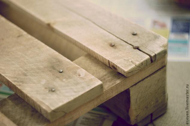 Как сделать диван-трансформер из деревянных палет, фото № 1