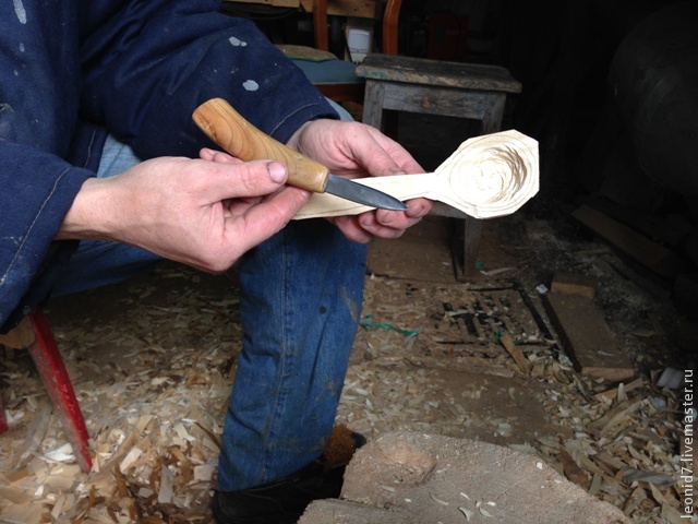 Процесс создания деревянной ложки, фото № 17