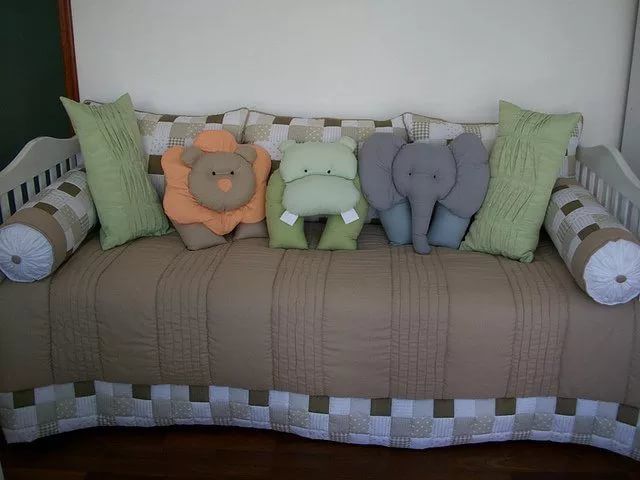 Декоративные подушки для создания уюта в детской комнате идеи для творческих мам, фото № 3