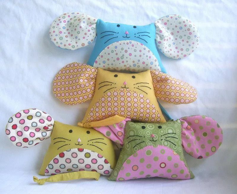 Декоративные подушки для создания уюта в детской комнате идеи для творческих мам, фото № 7