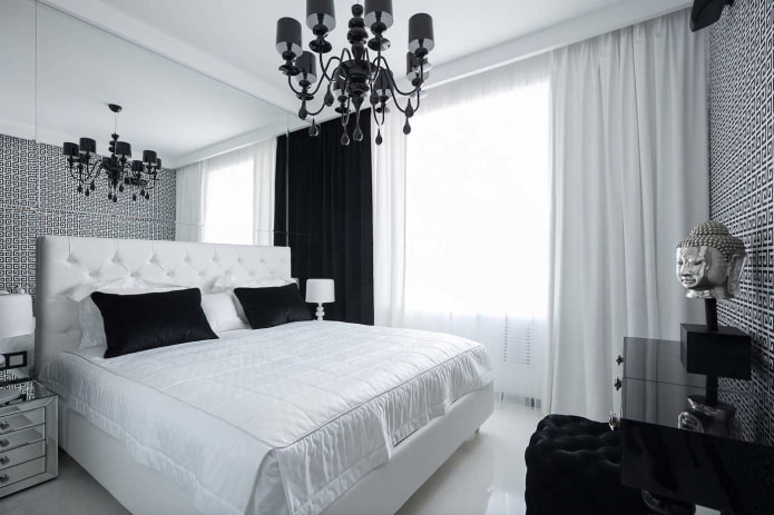 текстиль в интерьере спальни в черно-белых тонах