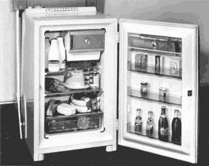 старые советские холодильники