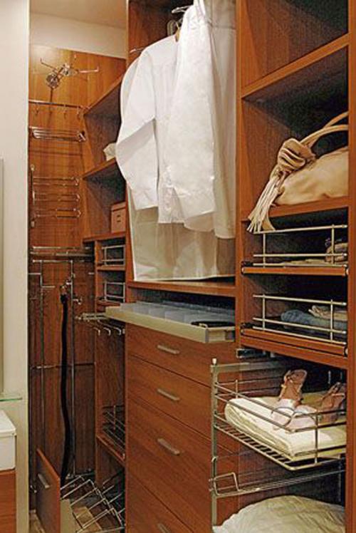 Спальня с гардеробной и ванной комнатой. 6 примеров размещения гардеробной в спальне 07