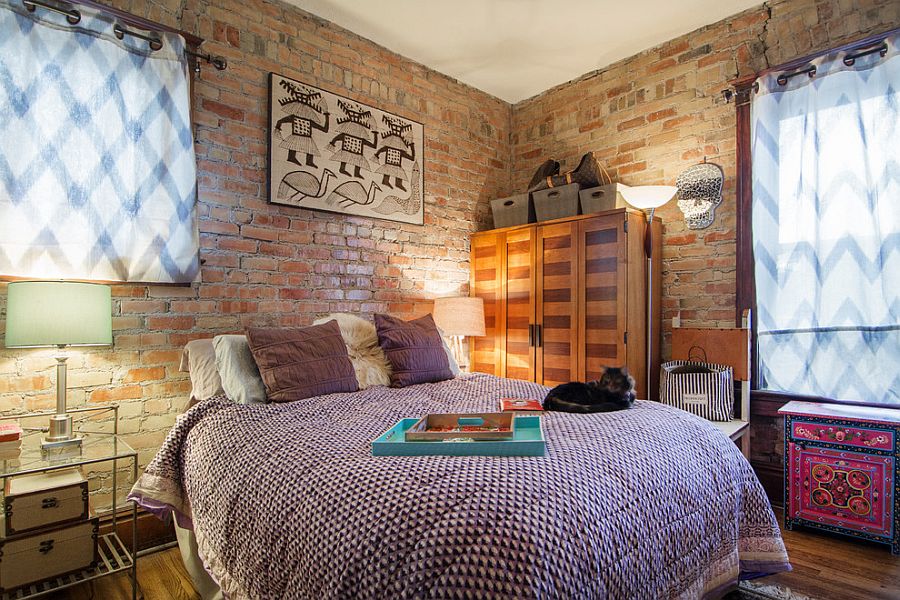 Кирпичные стены в спальне - дизайн маленькой спальни