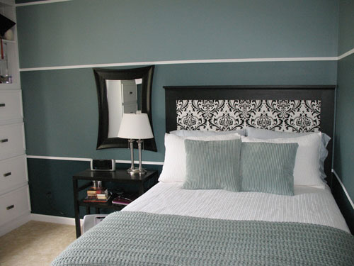 Спальня для девушки RMS_mom23-teal-black-white-teen-girls-bedroom_s4x3_lg