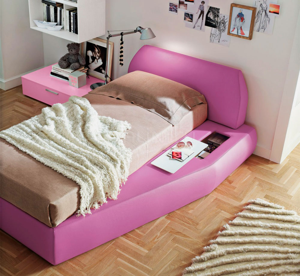 Кровать для девочки подростка с мягким каркасом в розовом цвете