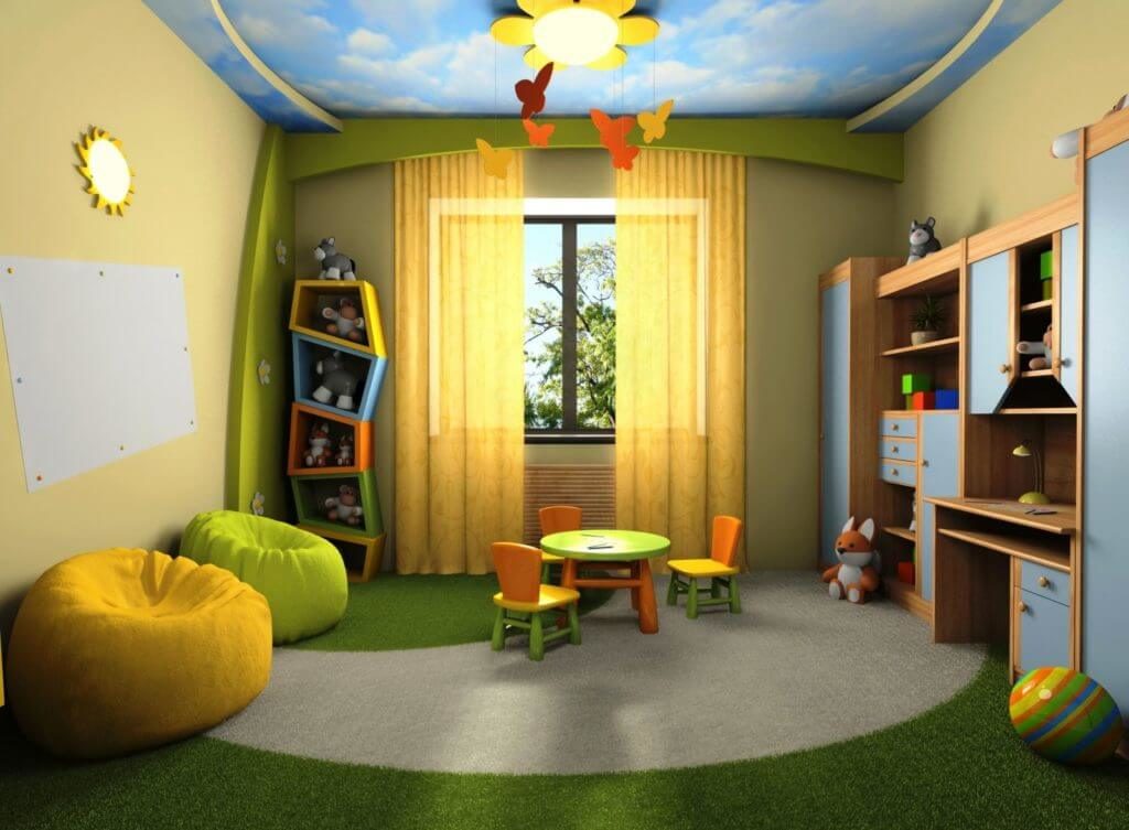 Комната маленького ребенка со шкафом под игрушки