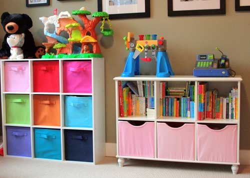 Планировка детской комнаты для двоих детей: хранение игрушек 3