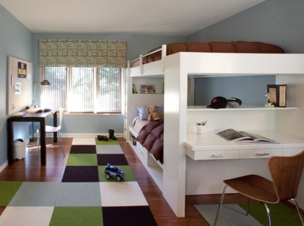 Детская для двух подростков с двухъярусной кроватью и цветным ковром