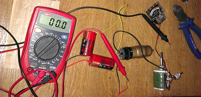 Подбор резистора R5 для стрелочного индикатора