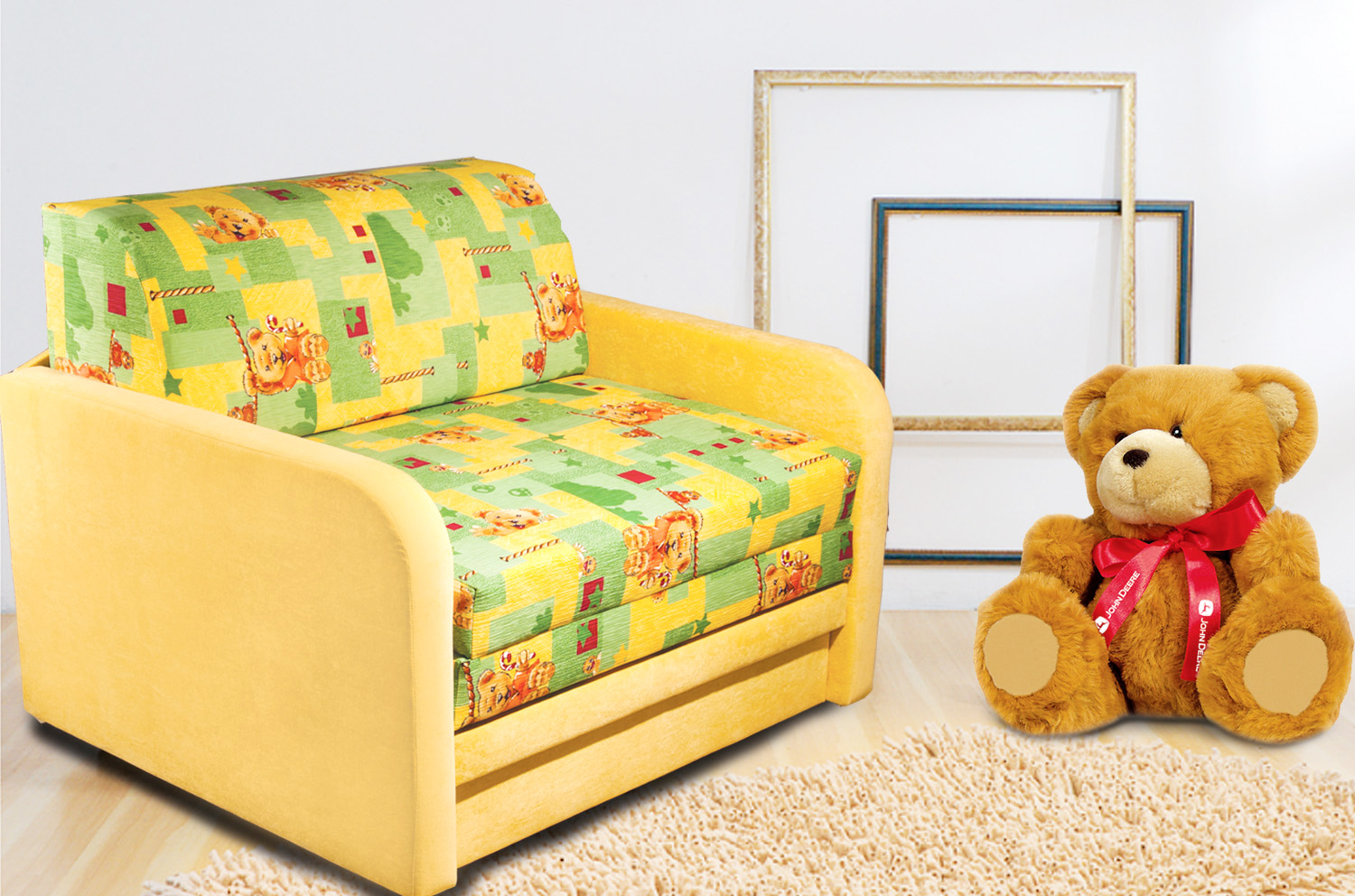Детское кресло-кровать желтого цвета