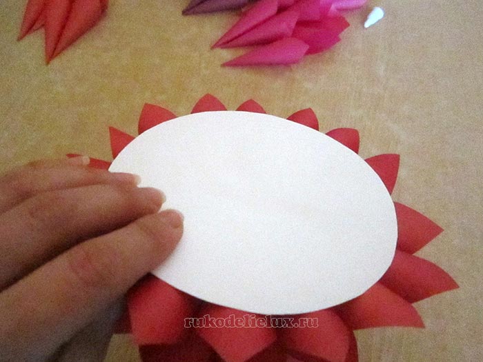 Праздничный шар из бумаги своими руками
