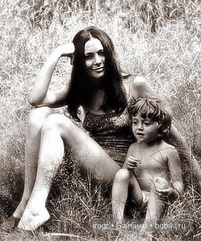 Анжелика Варум с мамой