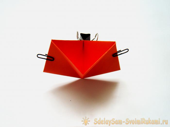 Бумажная коробочка оригами в виде котика