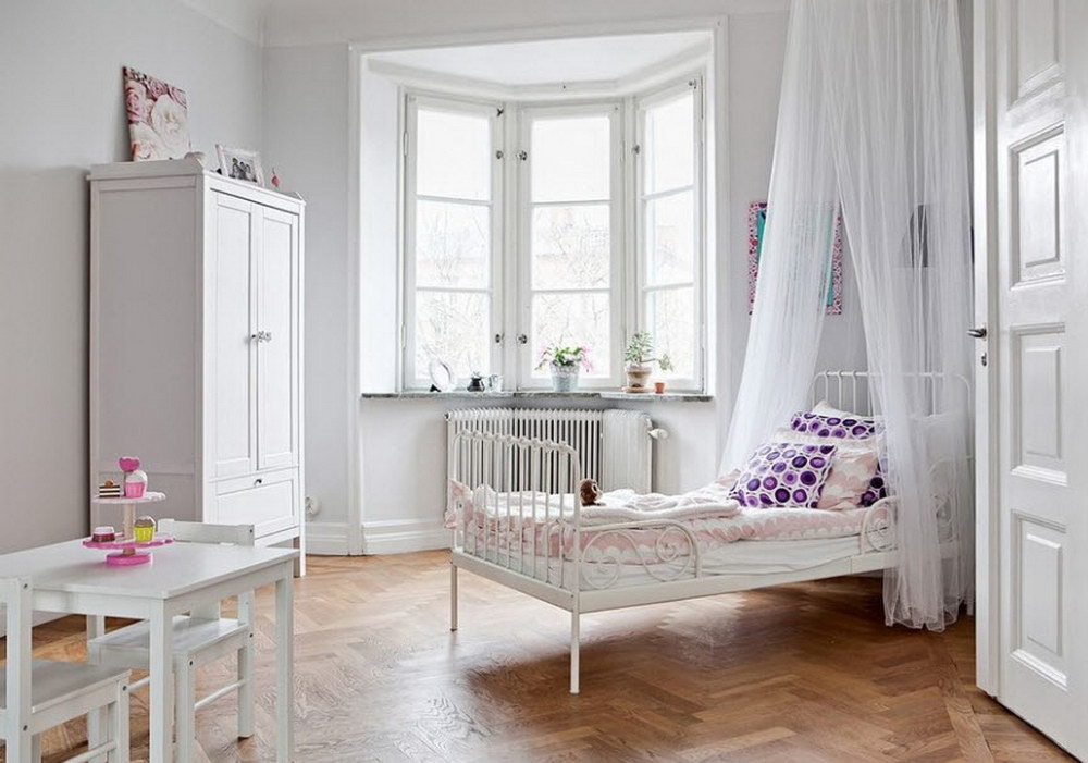 Белый цвет в интерьере детской комнаты