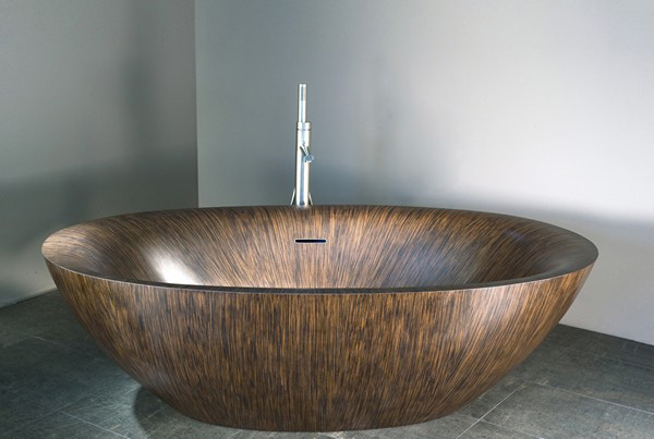 овальная деревянная ванна фото
