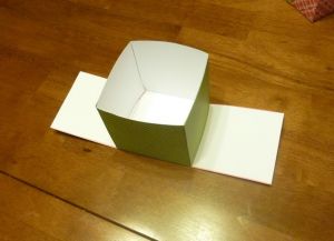как сделать коробку из бумаги 16