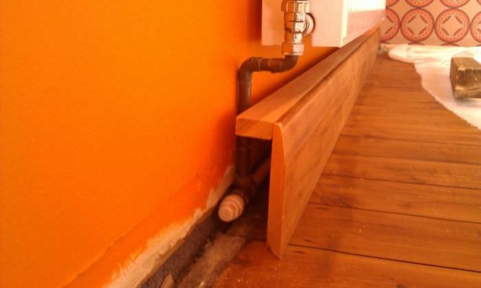 Маскировка труб отопления в деревянном коробе