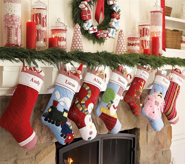 Декоративные носки для подарков рождественские